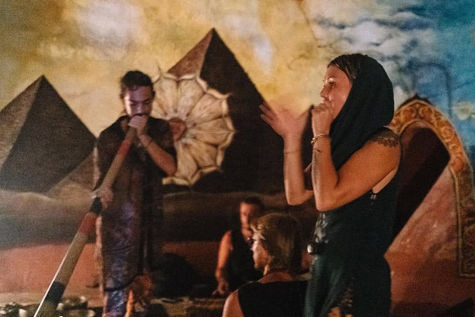 Anna guiding with voice while Oliv leads the breath on the didgeridoo